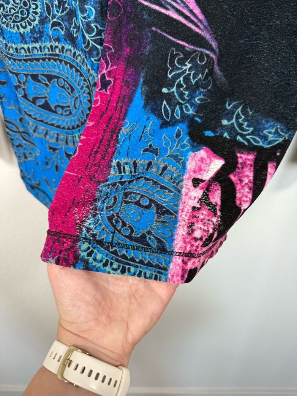 i.e. Relaxed Womens Large Y2K Abstract Mesh Top Sheer Maximalist Graphic Tee - Picture 4 of 10
